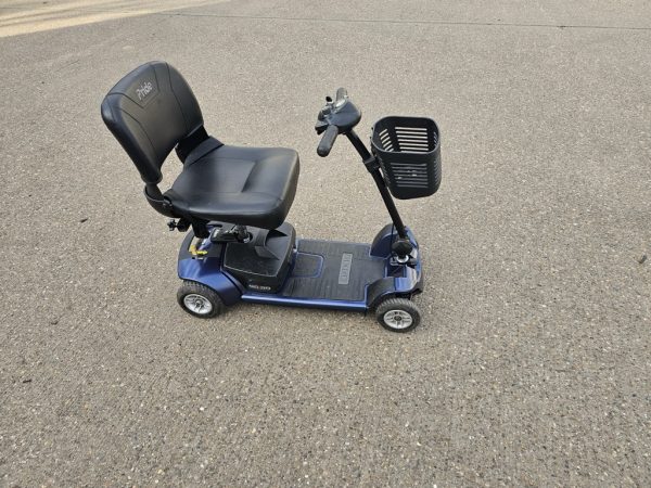 Pride GoGo Ultra X 4mph electric mobility scooter BRAND NEW BATTERIES