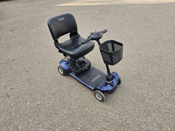 Pride GoGo Ultra X 4mph electric mobility scooter BRAND NEW BATTERIES - Image 15