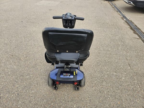 Pride GoGo Ultra X 4mph electric mobility scooter BRAND NEW BATTERIES - Image 7