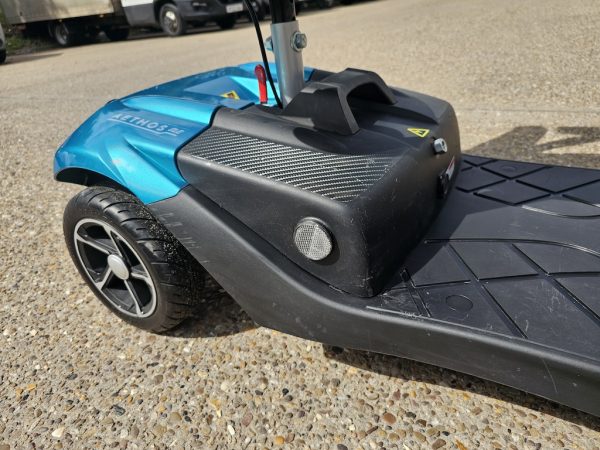 Abilize Aethos SLE lightweight 4mph boot portable mobility scooter - Image 10