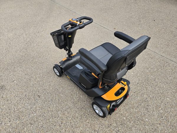 Roma Denver Plus 4mph mobility scooter excellent condition - Image 5