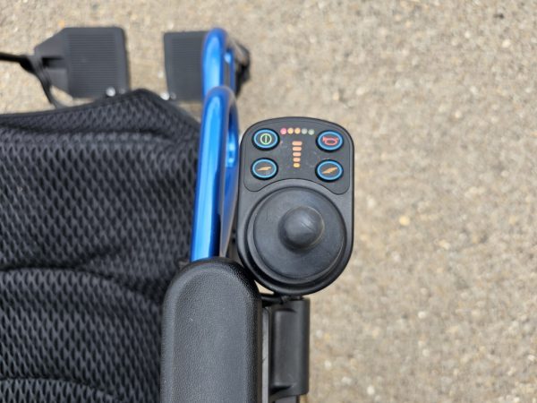 Foldawheel PW-800AX lightweight folding 4mph electric wheelchair - Image 8