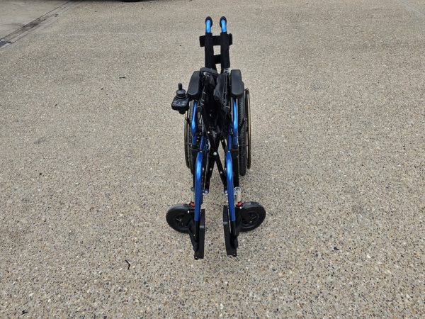 Foldawheel PW-800AX lightweight folding 4mph electric wheelchair - Image 4