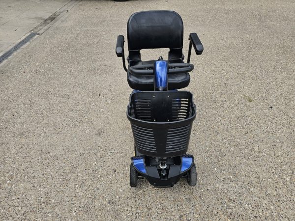 Pride GoGo Elite Traveller LX 4mph portable boot mobility scooter - Image 16