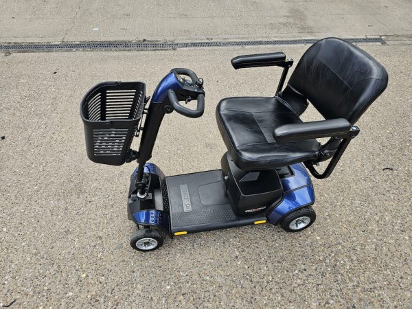 Pride GoGo Elite Traveller LX 4mph portable boot mobility scooter - Image 14
