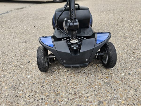 Pride GoGo Elite Traveller LX 4mph portable boot mobility scooter - Image 7