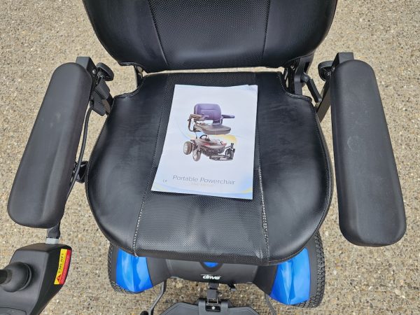 Drive Titan 4mph electric wheelchair - Image 3