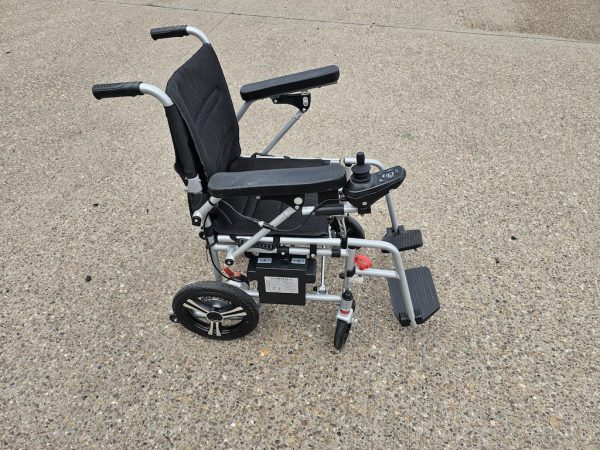 MobilityPlus+ folding portable 4mph electric wheelchair