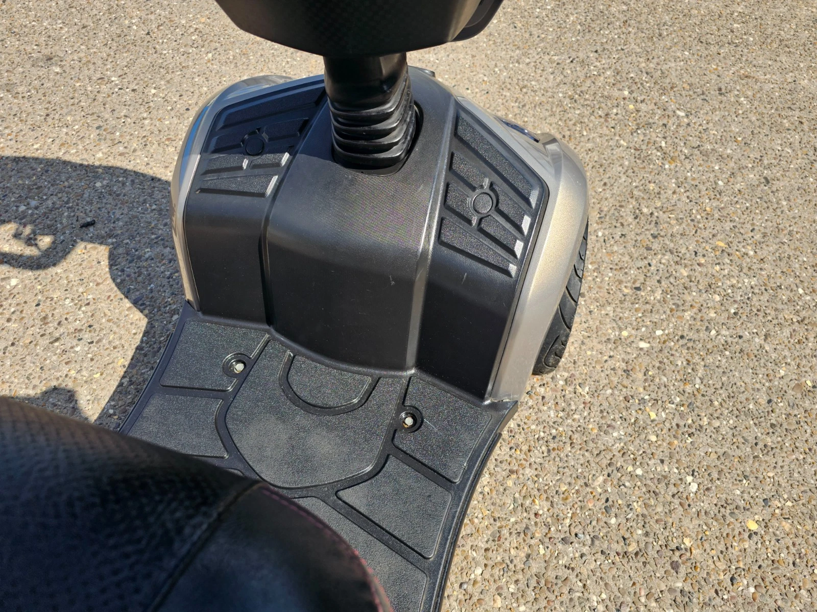 Kymco Agility 8mph electric mobility scooter