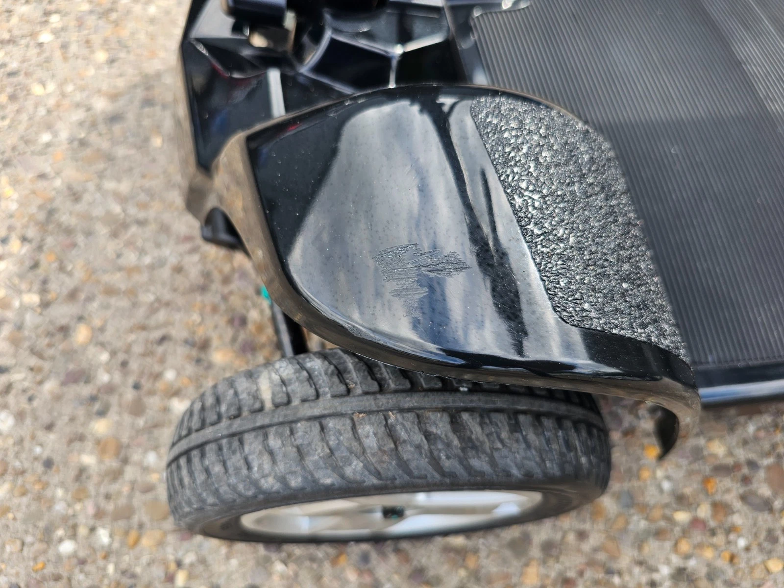 Pride Apex Lite 4mph electric mobility scooter NEW BATTERIES
