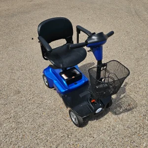 CareCo Eclipse blue 4mph electric mobility scooter BRAND NEW BATTERIES