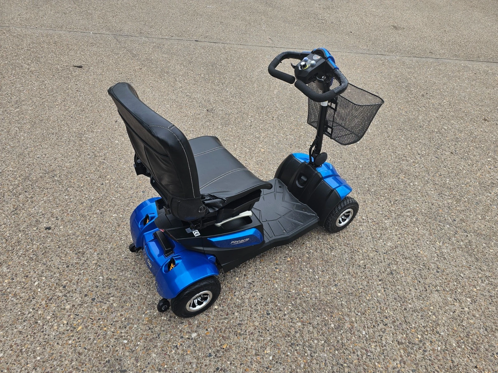 CareCo XGo Pinnacle blue 4mph electric mobility scooter