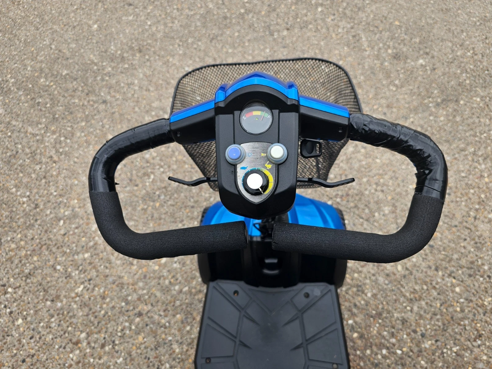 CareCo XGo Pinnacle blue 4mph electric mobility scooter