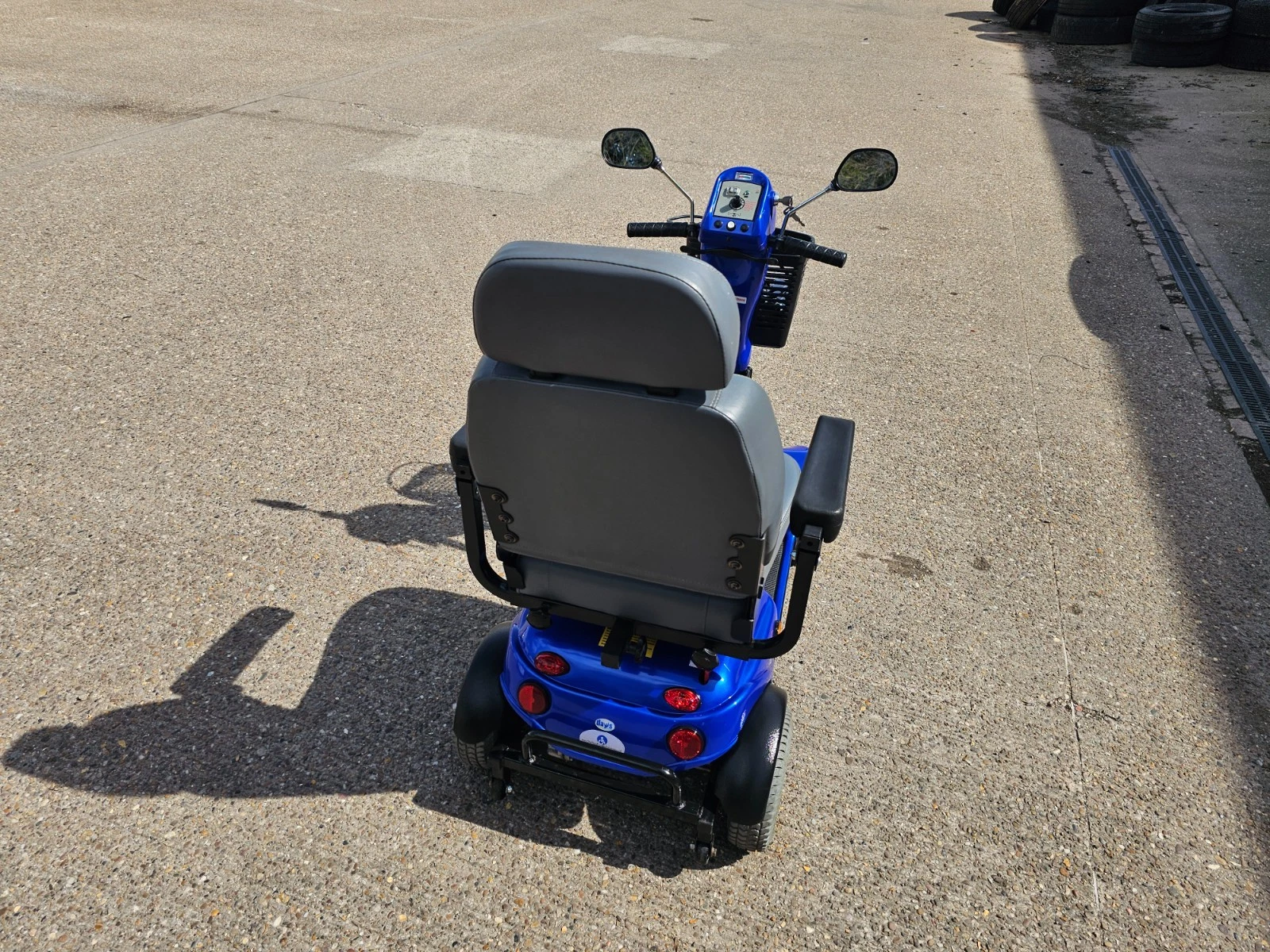 Days Strider 4mph blue electric road mobility scooter