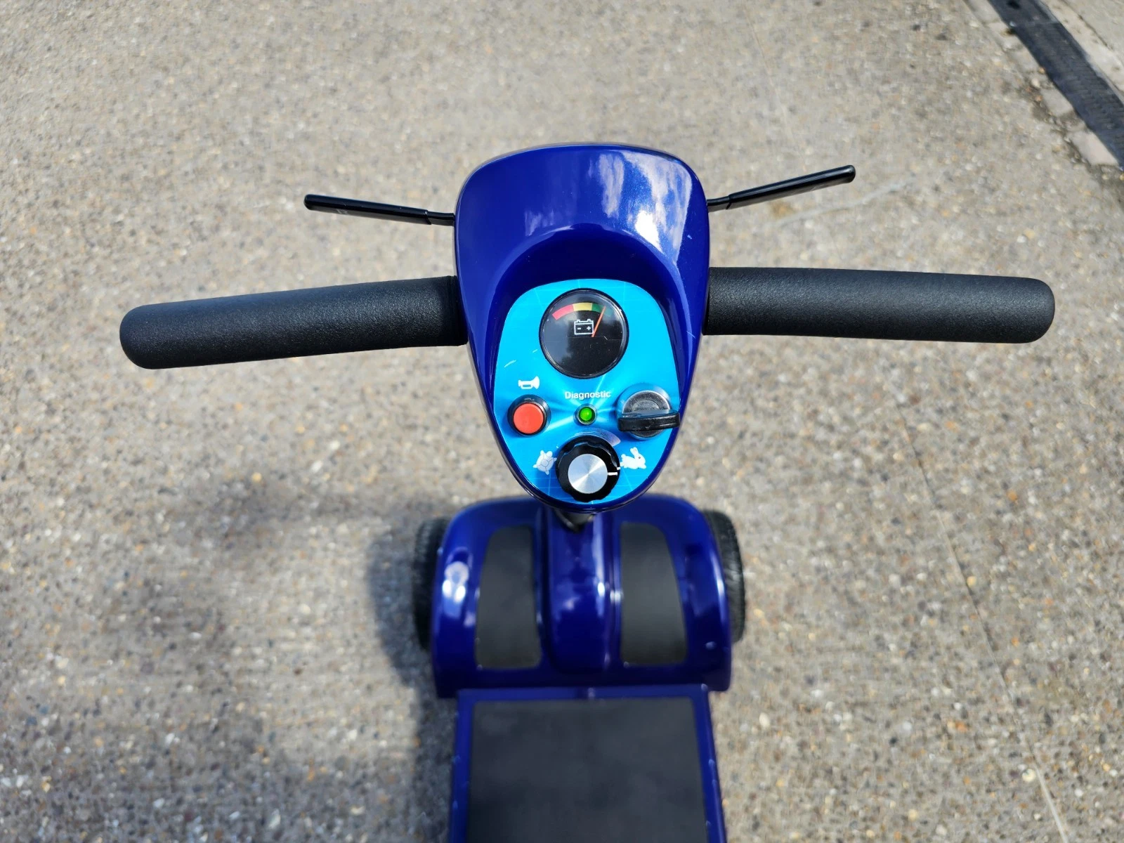 Zeo Lite 4mph electric mobility scooter NEW BATTERIES