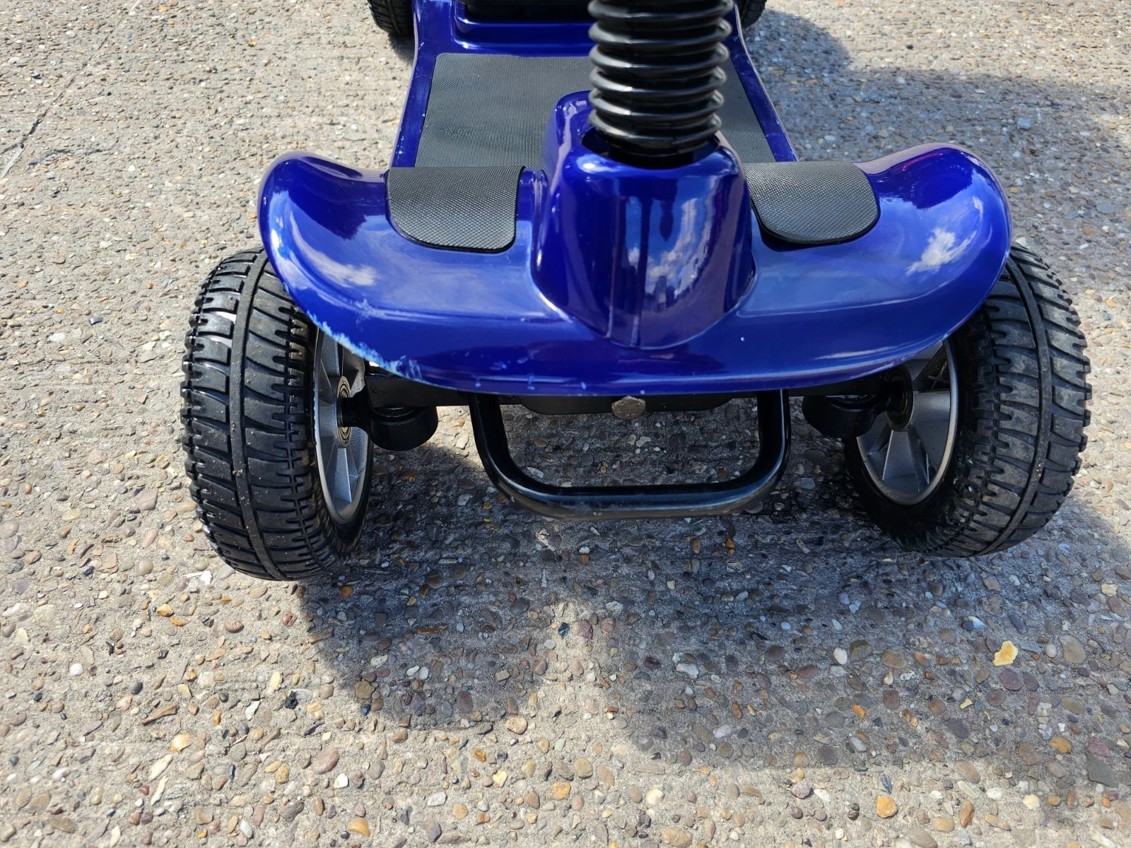 Zeo Lite 4mph electric mobility scooter NEW BATTERIES